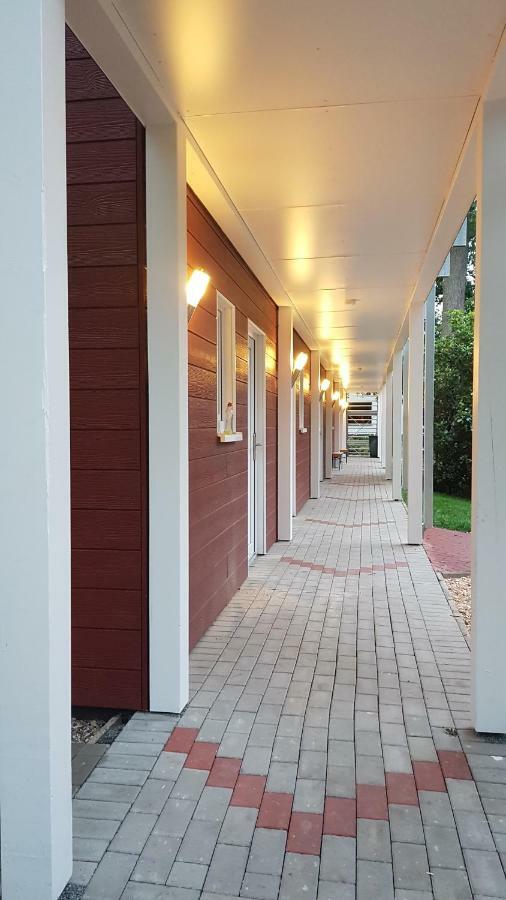 Kraeuterhotel & Restaurant Heidejaeger Mulmshorn Exterior foto